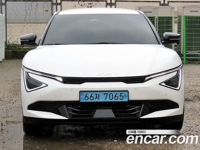 Kia EV6 из Кореи Encar