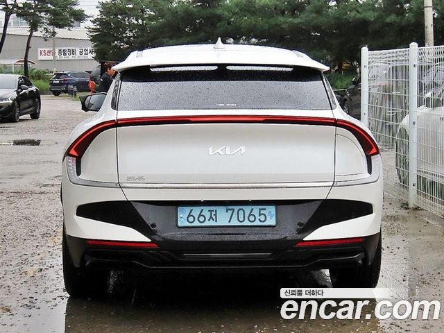 Kia EV6 из Кореи Encar