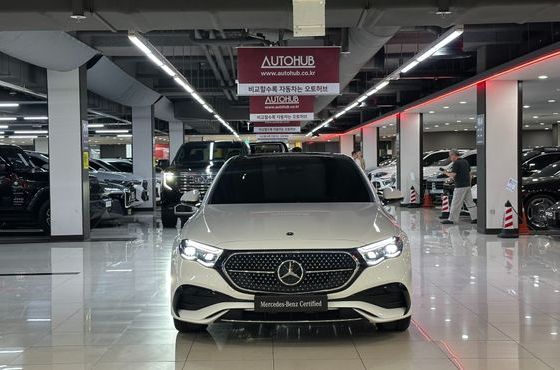 Mercedes-Benz E-Class E300 4MATIC AMG Line — пробег 11 094 км — фото 2 из 5