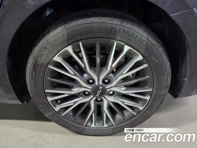 Kia K3 из Кореи Encar