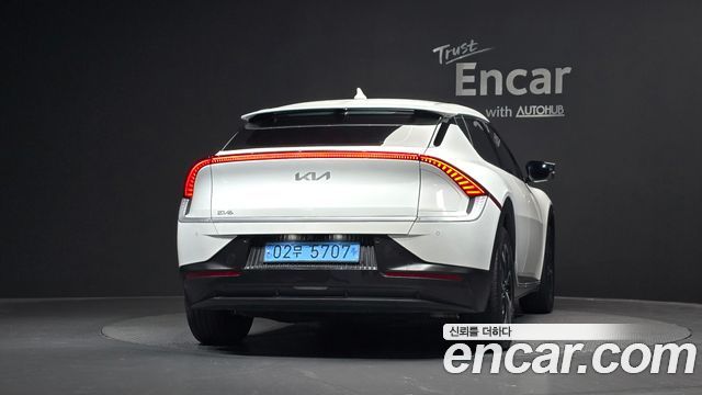 Kia EV6 Long Range Air — пробег 71 400 км — фото 4 из 5