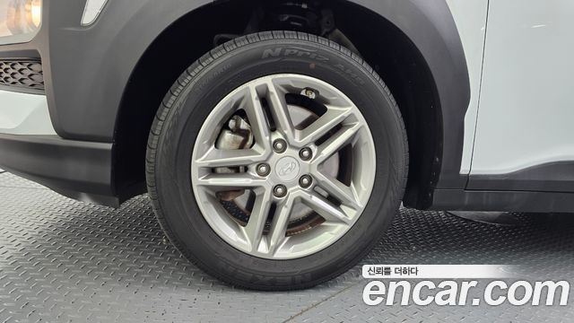 Hyundai Kona из Кореи Encar