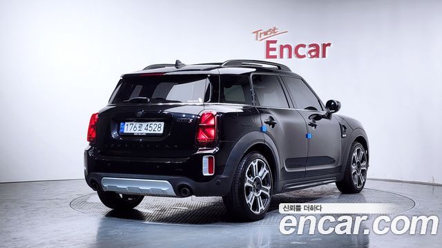 Mini Countryman ALL4 Classic Launch Pack 2nd — пробег 52 623 км — фото 2 из 5