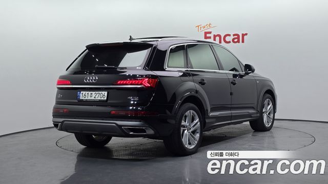 Audi Q7 из Кореи Encar