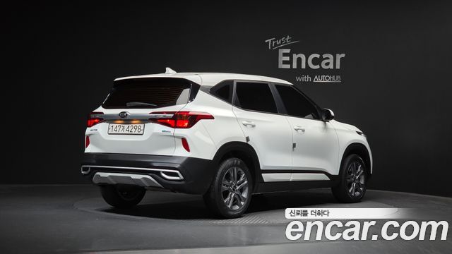 Kia Seltos из Кореи Encar