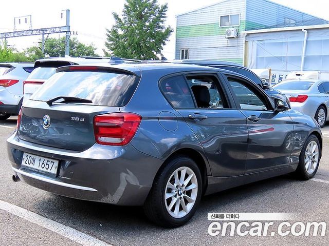 BMW 1-Series 118d Urban 5Dr — пробег 153 192 км — фото 3 из 5