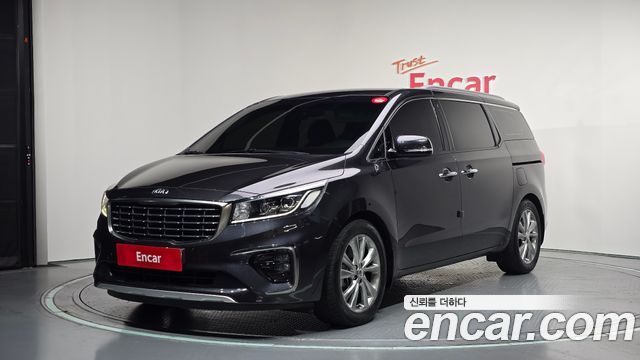 Kia Carnival из Кореи Encar