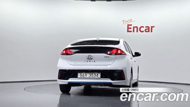 Hyundai Ioniq из Кореи Encar