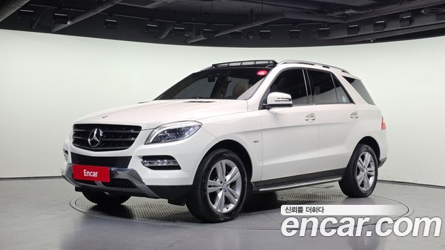 Mercedes-Benz M-class ML350 BlueTEC 4MATIC — пробег 143 691 км — фото 1 из 5