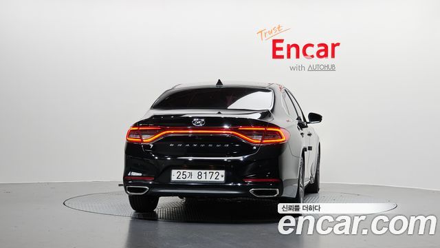Hyundai Grandeur 2.4 Modern — пробег 201 757 км — фото 4 из 5
