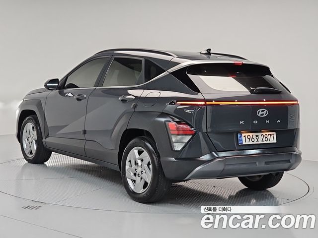Hyundai Kona из Кореи Encar