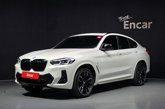 BMW X4 xDrive M40i — пробег 68 008 км — фото 1 из 5