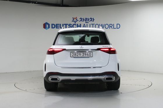 Mercedes-Benz GLE-Class GLE450 4MATIC — пробег 9 883 км — фото 4 из 5