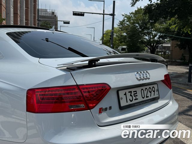 Audi RS5 4.2 FSI Quattro 8T3 — пробег 79 000 км — фото 5 из 5
