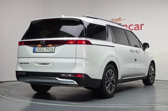 Kia Carnival Gasoline 9-Seater Signature — пробег 132 434 км — фото 2 из 5