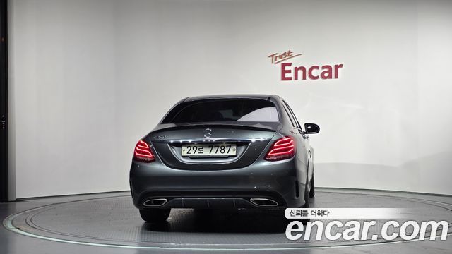 Mercedes-Benz C-Class из Кореи Encar