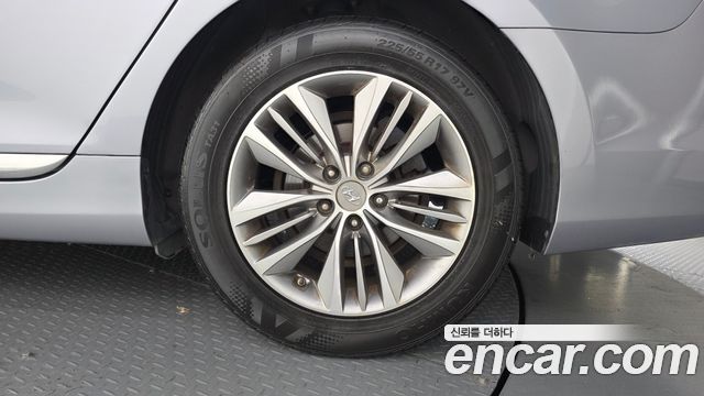 Hyundai Grandeur из Кореи Encar