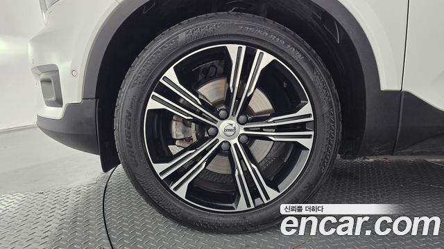 Volvo XC40 из Кореи Encar