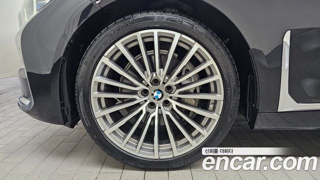 BMW 7-Series из Кореи Encar