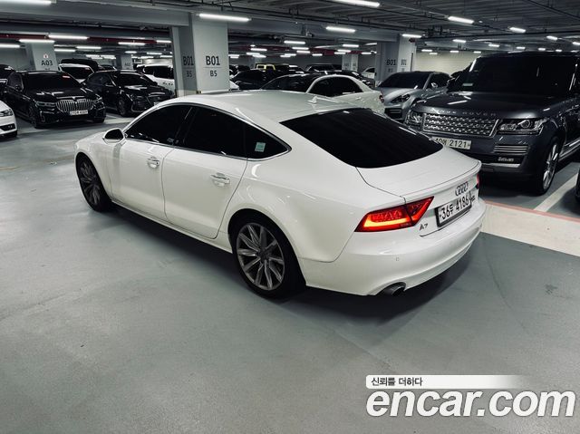 Audi A7 3.0 TFSI Quattro Dynamic 4G — пробег 114 642 км — фото 3 из 5