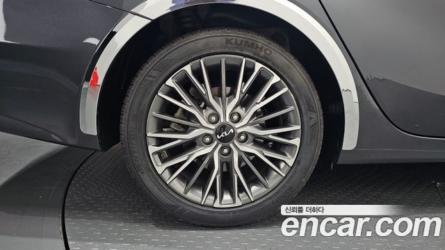 Kia K3 из Кореи Encar