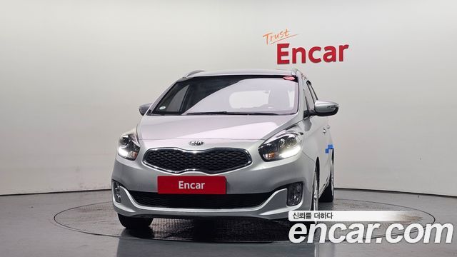 Kia Carens 2.0 LPi Prestige — пробег 88 001 км — фото 3 из 5
