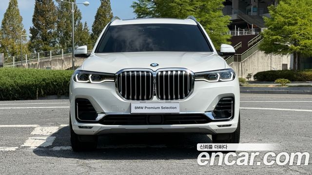 BMW X7 xDrive 40i Design Pure Excellence 6-Seater — пробег 53 876 км — фото 3 из 5