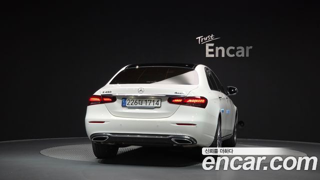 Mercedes-Benz E-Class из Кореи Encar