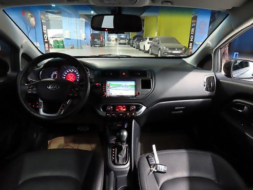 Kia pride 1.6 GDI Hatchback Prestige — пробег 108 356 км — фото 5 из 5