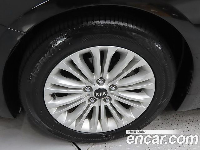 Kia K7 из Кореи Encar