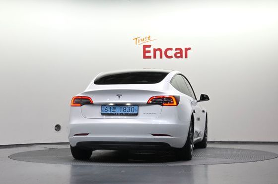 Tesla Model 3 Long Range AWD — пробег 39 746 км — фото 4 из 5