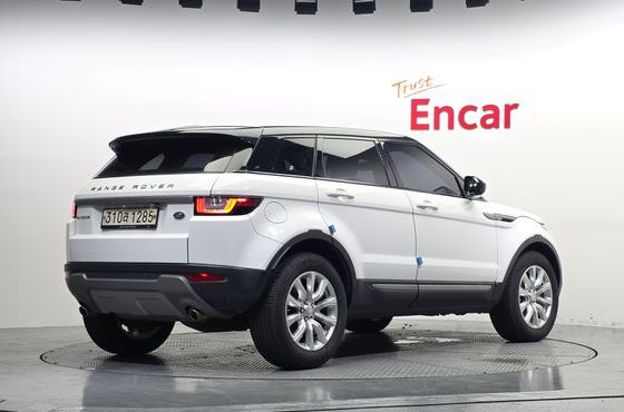 Land Rover Range Rover Evoque 2.0 TD4 SE — пробег 97 565 км — фото 2 из 5