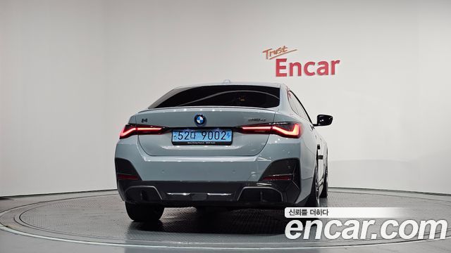 BMW i4 eDrive40 M Sports Pro — пробег 46 825 км — фото 4 из 5