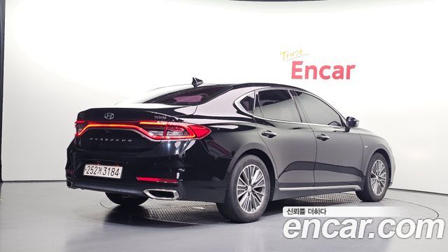 Hyundai Grandeur из Кореи Encar