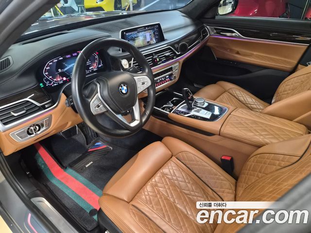 BMW 7-Series 740Li xDrive Design Pure Excellence — пробег 70 130 км — фото 3 из 5