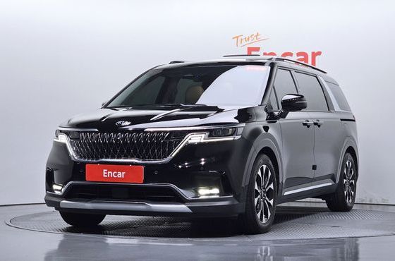 Kia Carnival Gasoline 9-Seater Signature — пробег 62 658 км — фото 1 из 5