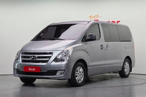 Hyundai Starex 12-Seater Wagon Smart — пробег 184 710 км — фото 1 из 5