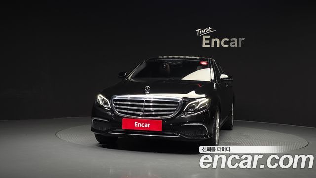 Mercedes-Benz E-Class из Кореи Encar