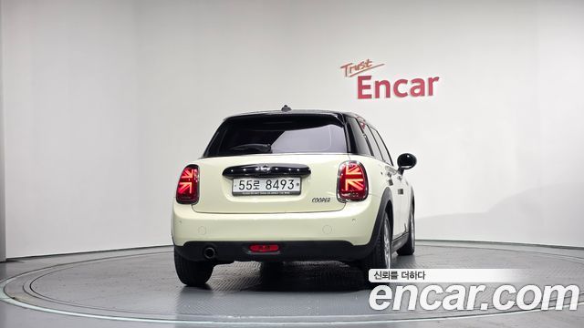 Mini Cooper из Кореи Encar