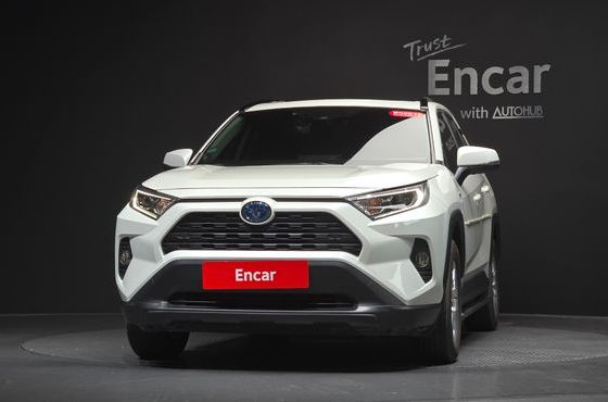 Toyota RAV4 2.5 2WD Hybrid — пробег 127 477 км — фото 3 из 5