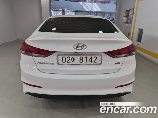 Hyundai AVANTE из Кореи Encar