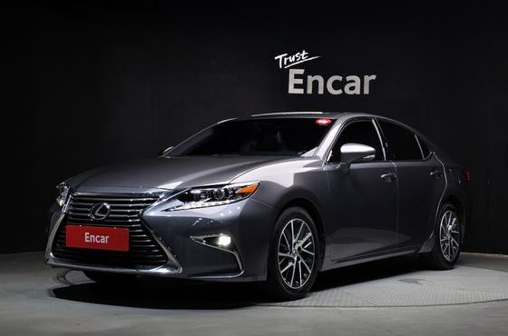 Lexus ES Supreme XV60 — пробег 48 564 км — фото 1 из 5