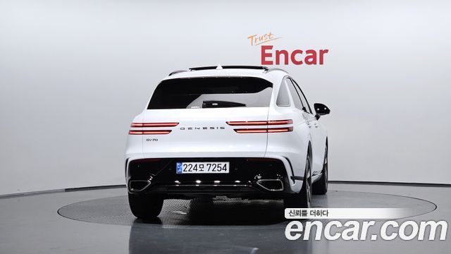 Genesis GV70 из Кореи Encar