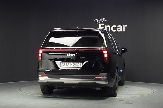 Kia Carnival Diesel 9-Seater Signature — пробег 44 км — фото 4 из 5