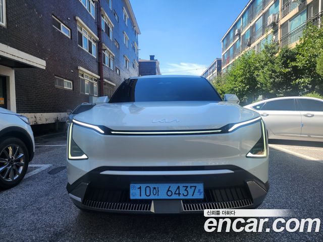Kia EV5 Long Range 2WD AIr — пробег 500 км — фото 3 из 5