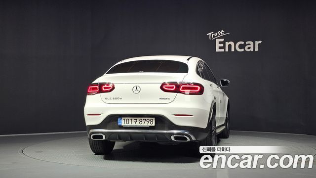 Mercedes-Benz GLC-Class GLC220 d 4MATIC Coupe — пробег 47 052 км — фото 4 из 5