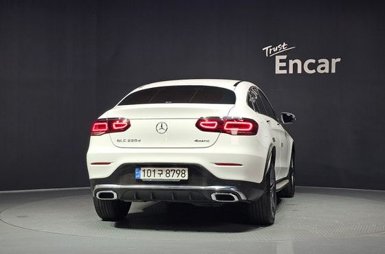 Mercedes-Benz GLC-Class GLC220 d 4MATIC Coupe — пробег 47 052 км — фото 4 из 5