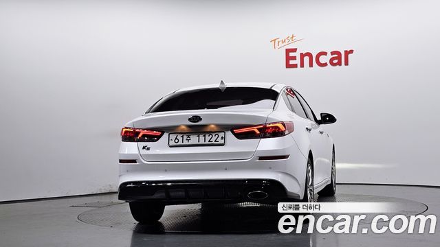 Kia K5 из Кореи Encar