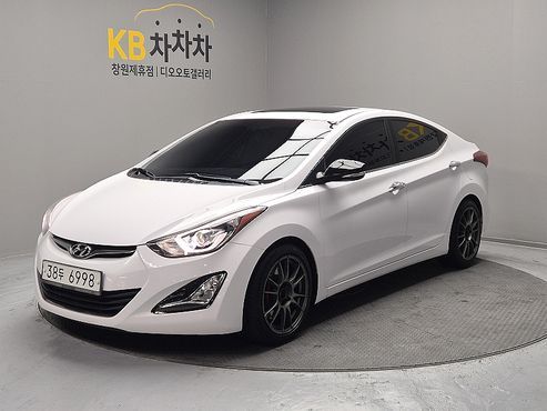 Hyundai AVANTE 1.6 GDi World Cup Edition — пробег 127 466 км — фото 2 из 5