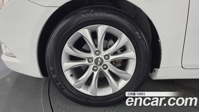 Hyundai Sonata LPI Smart — пробег 128 385 км — фото 5 из 5